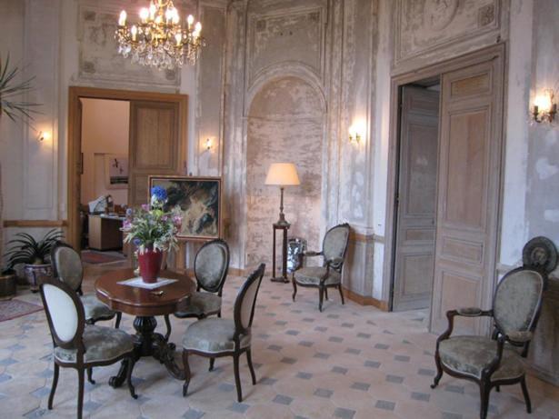 Château de Flée Semur-en-Auxois Esterno foto